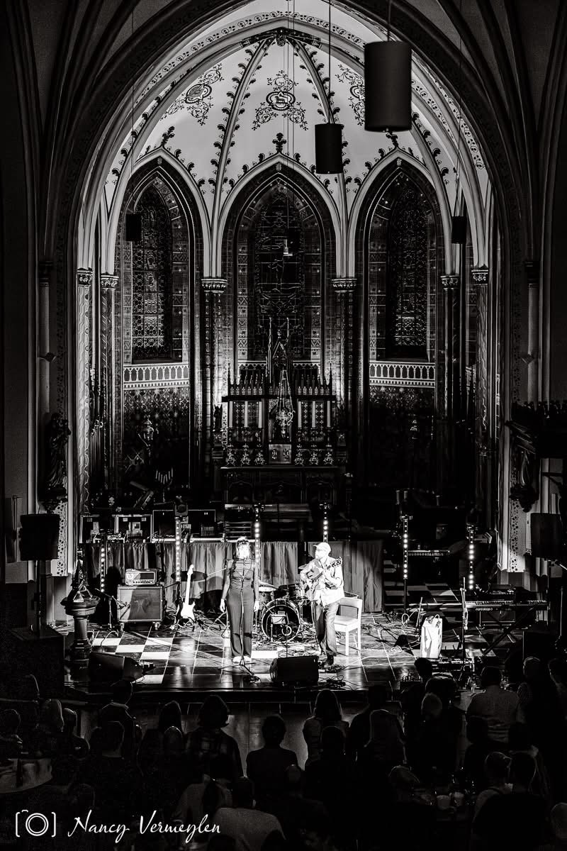 Rock Zammel live in de kerk — concertbeeld 1 (© Nancy Vermeylen)